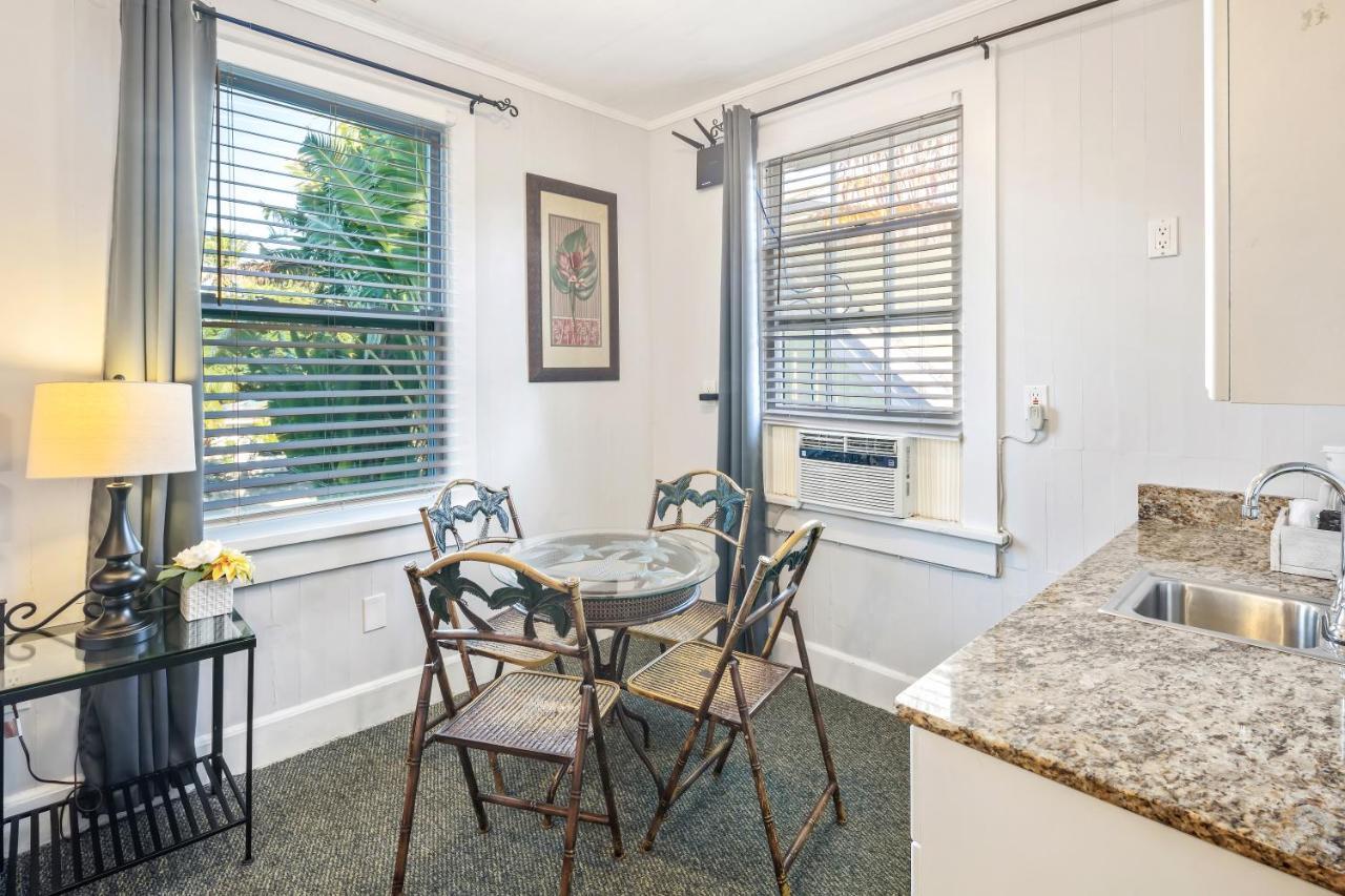 Kona Kai Oasis Bed and Breakfast Κι Γουέστ Εξωτερικό φωτογραφία