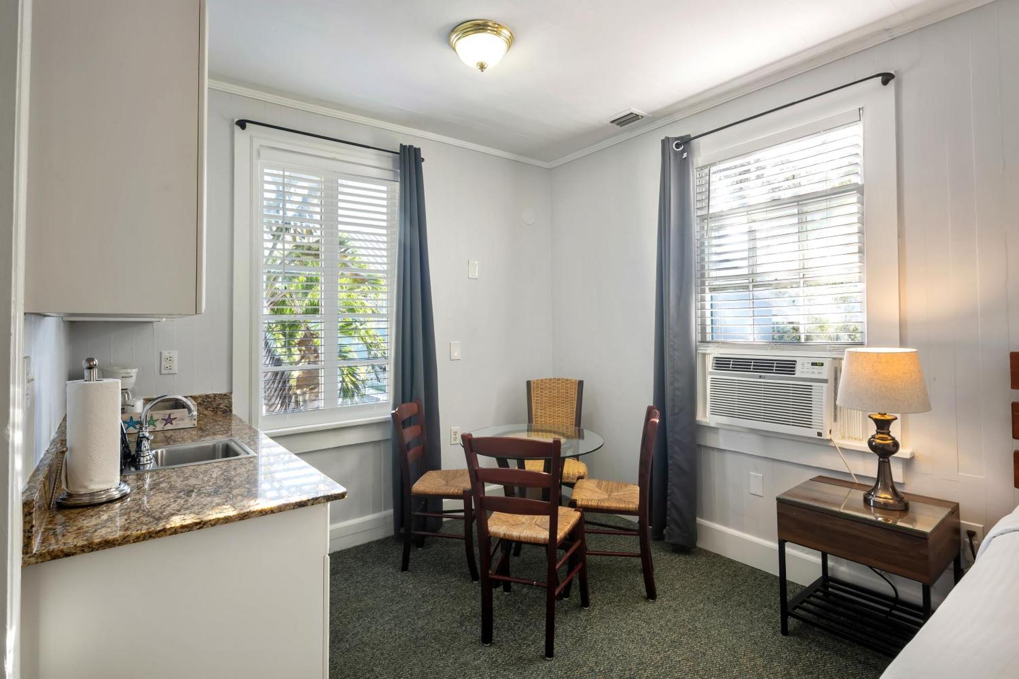 Kona Kai Oasis Bed and Breakfast Κι Γουέστ Εξωτερικό φωτογραφία